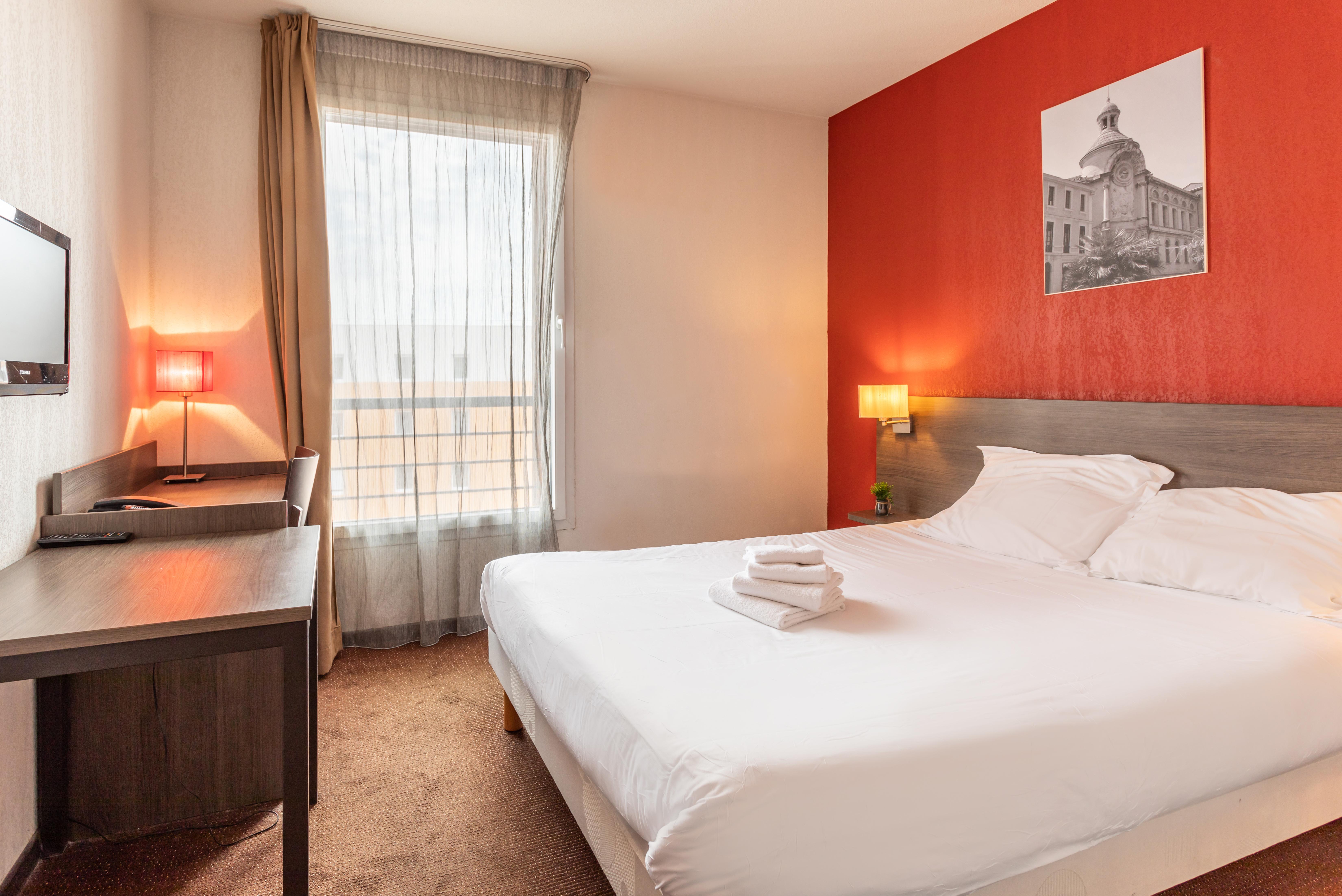 Comfort Aparthotel Nimes Centre Экстерьер фото