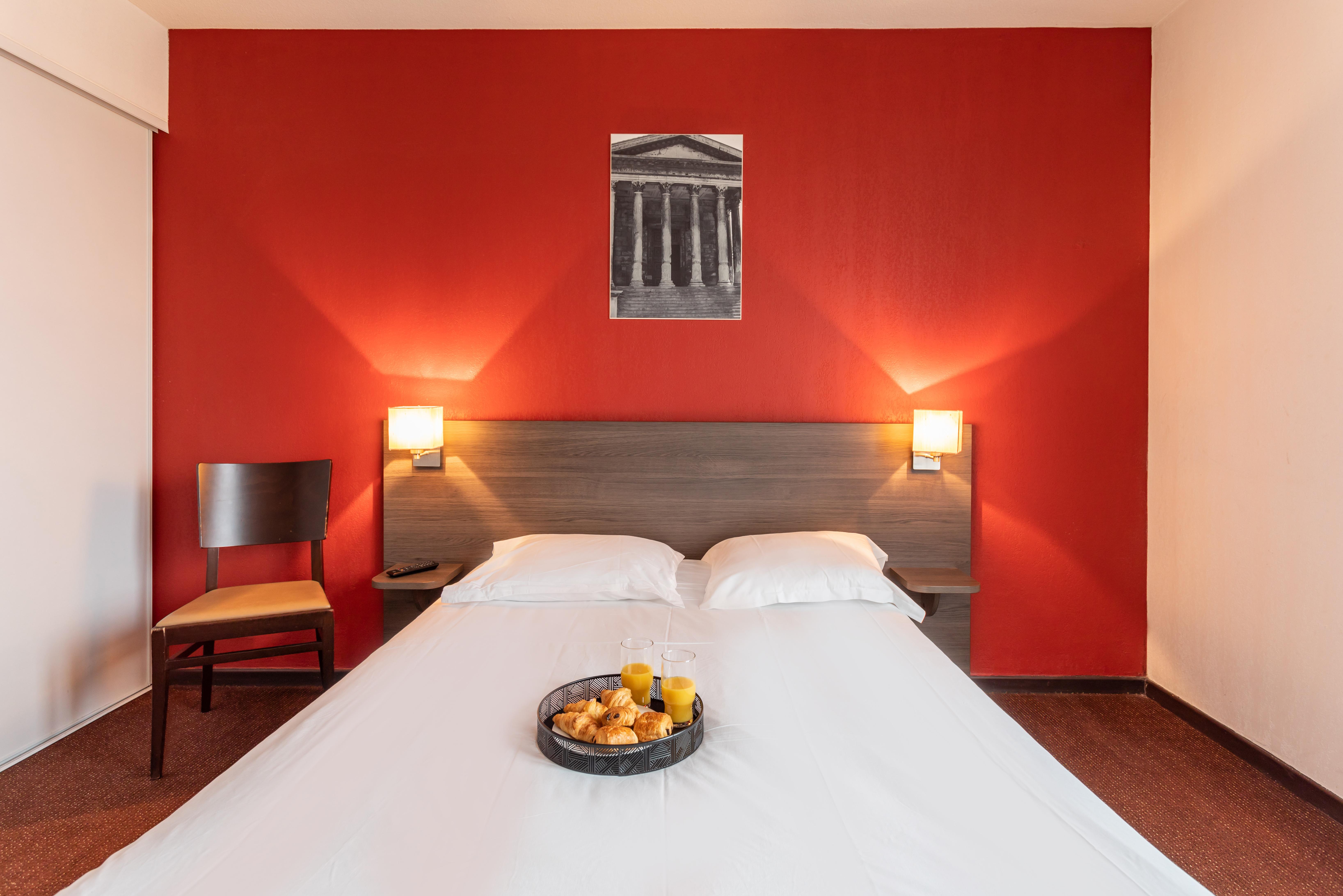 Comfort Aparthotel Nimes Centre Экстерьер фото